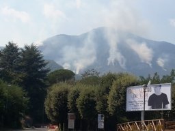 Agosto 2017 monte Gemma brucia